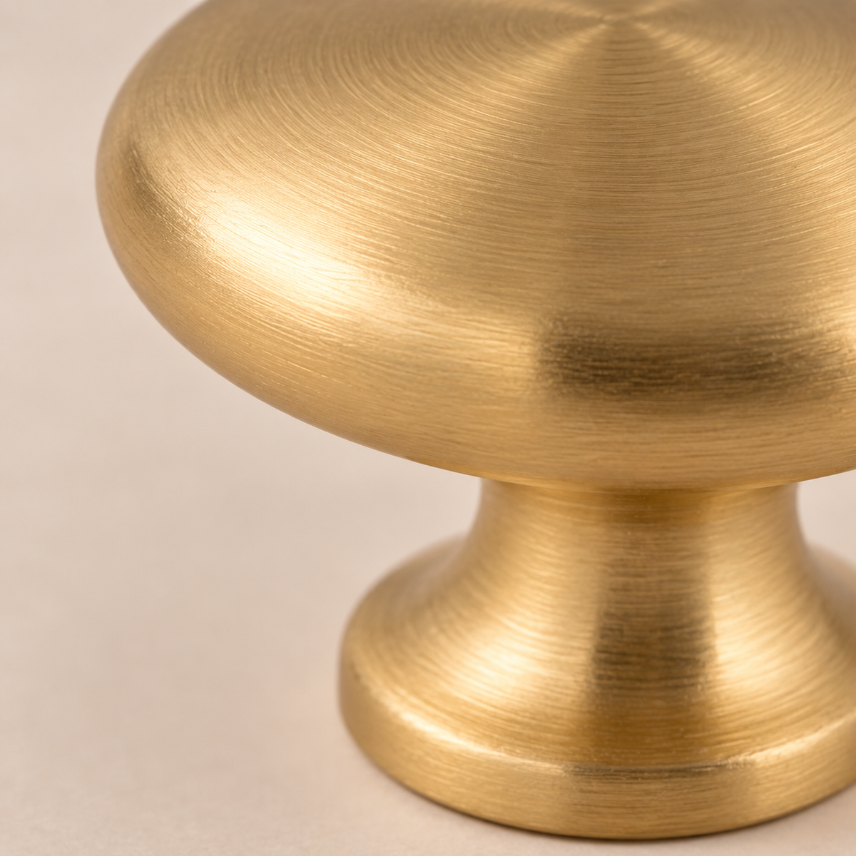 10X Door Knob 27mm Gold – Macon
