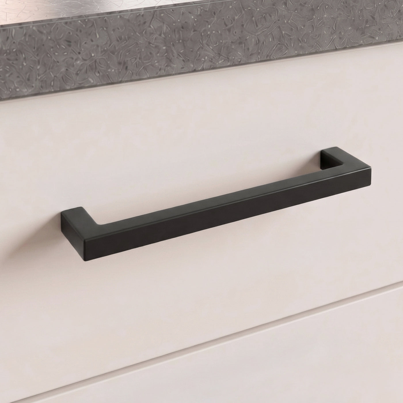 Griff 128 mm Edelstahl Schwarz – Dallas